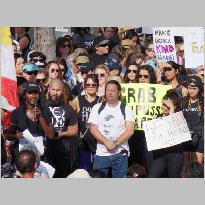 De La Guerra Plaza Rally