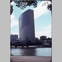 1977-12-10-lakemerritt-oakland.jpg
