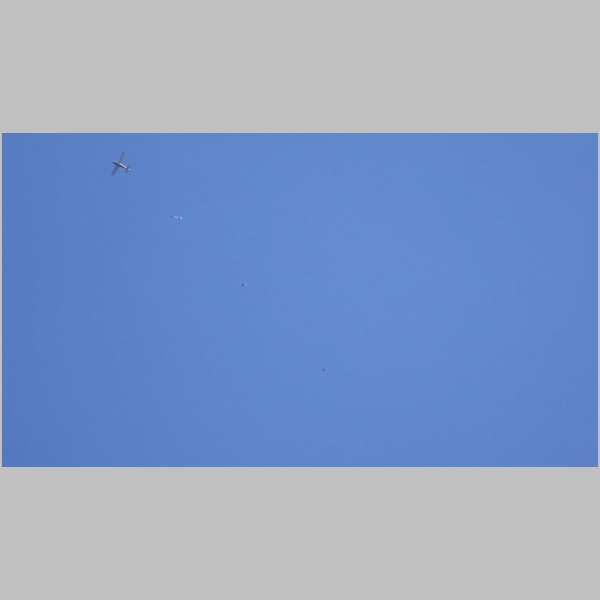 20181110-184-Parachute-054.jpg