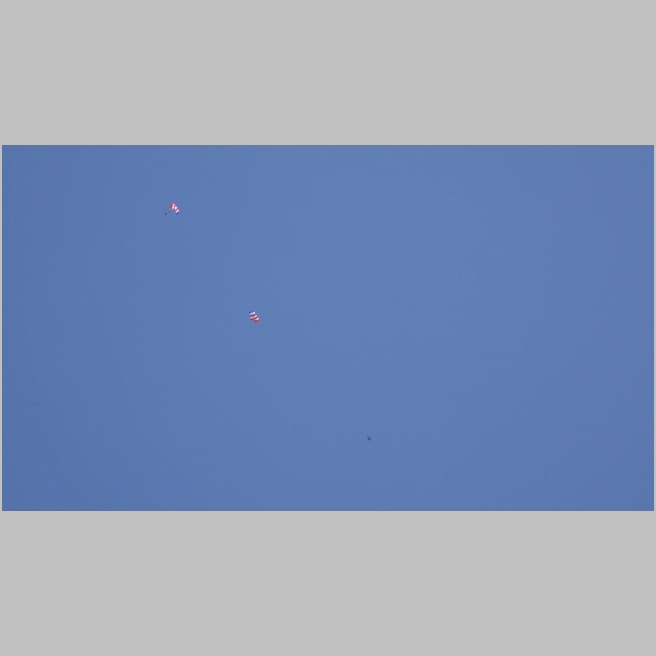20181110-184-Parachute-061.jpg
