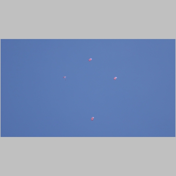 20181110-184-Parachute-112.jpg