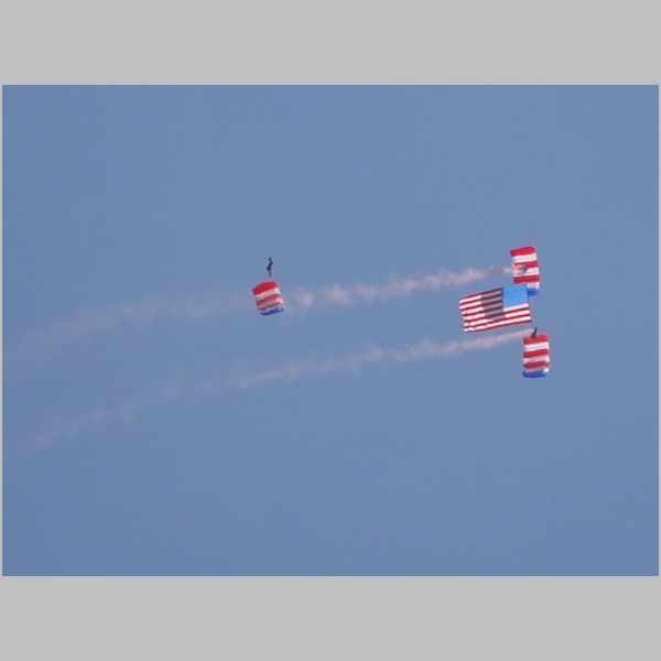 20181110-184-Parachute-432.jpg