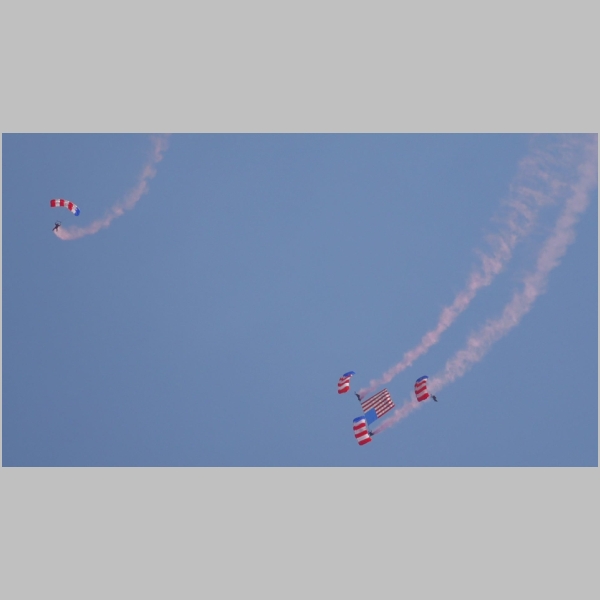 20181110-184-Parachute-542.jpg