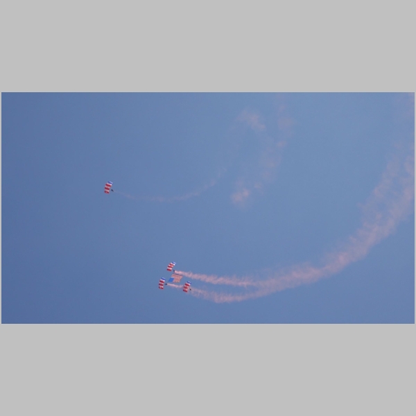 20181110-184-Parachute-571.jpg