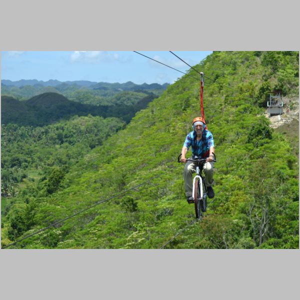 DSC_0034-BoholChocolateHillsBike.JPG
